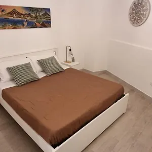 Casa vacanze Loft Crispi Italia