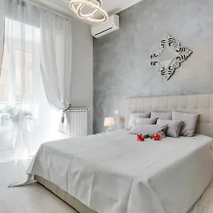 Casa vacanze Louise At Colosseum, Roma